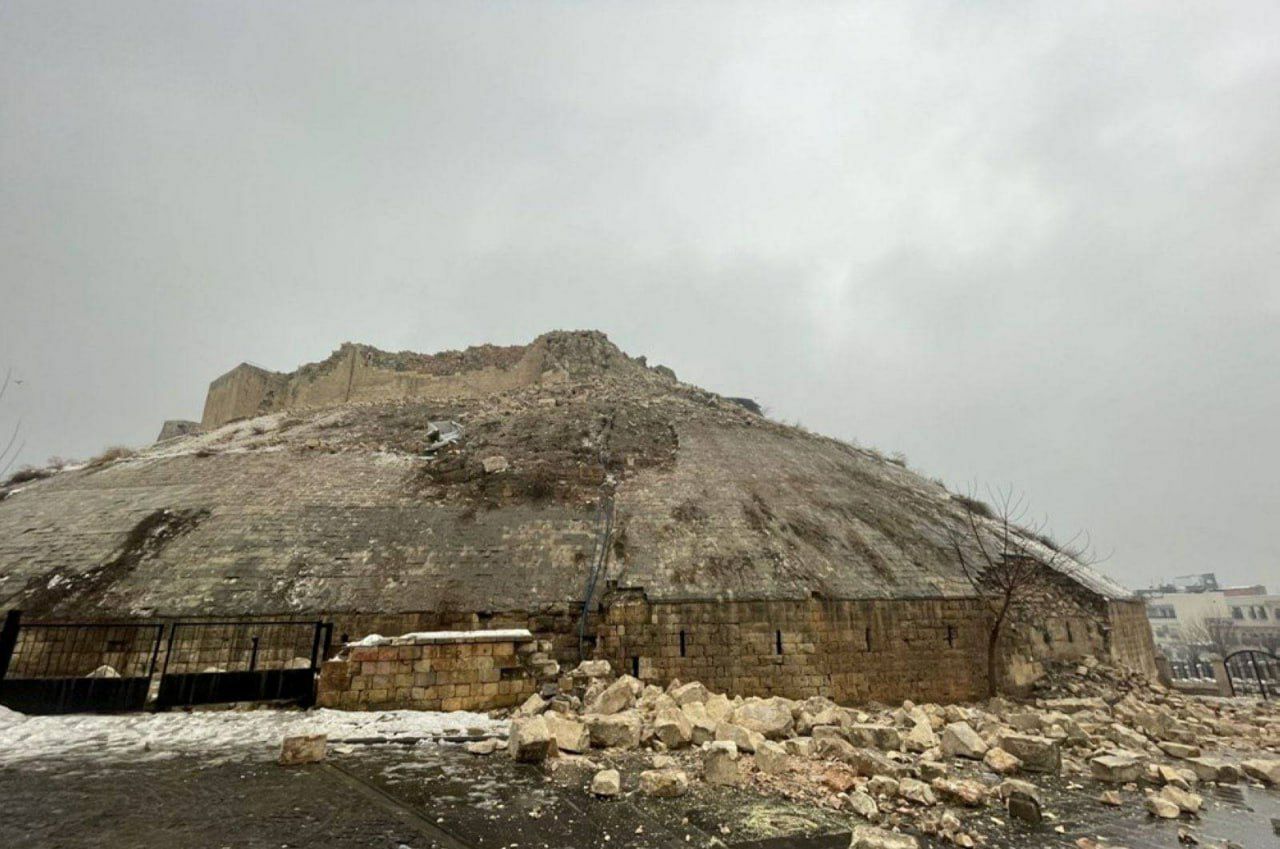 قلعه غازیان تپه قبل و بعد از زلزله امروز ترکیه + عکس - تلگرام آپ