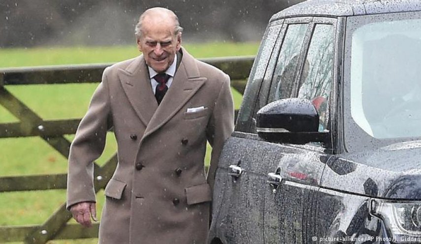 خودروی همسر97ساله ملکه انگلیس واژگون شد