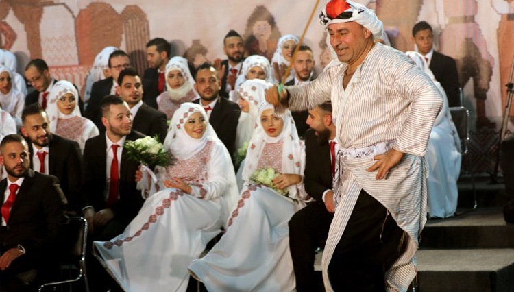 ازدواج دسته جمعی فلسطینی‌ها + تصاویر 