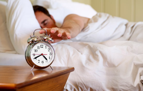 5 دلیل که شما باید زودتر از خواب بیدار شوید