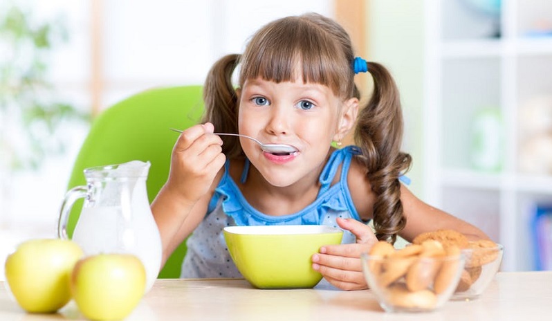 بدترین انواع صبحانه برای کودکان را بشناسید 