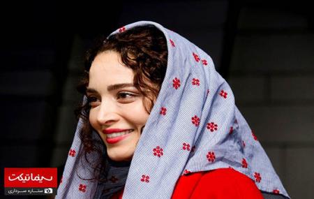 روسری خاص بهنوش طباطبایی در اکران مردمی + عکس