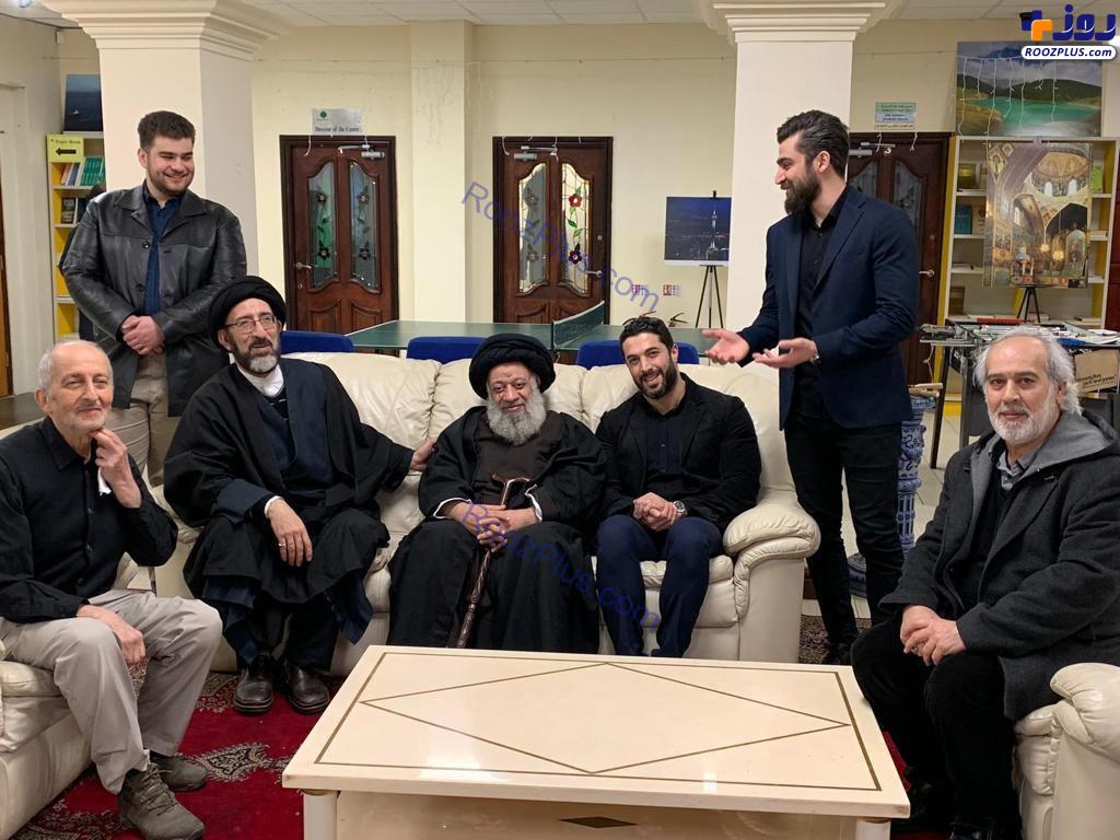 عکس منتشر شده از آیت الله جزایری در سفر به انگلیس 
