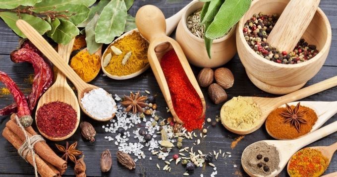  عطاری ها، مجاز به تجویز داروهای گیاهی و ترکیبی نیستند 