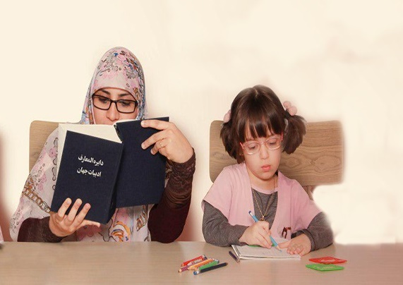 کلید توسعه جامعه در دست مادران