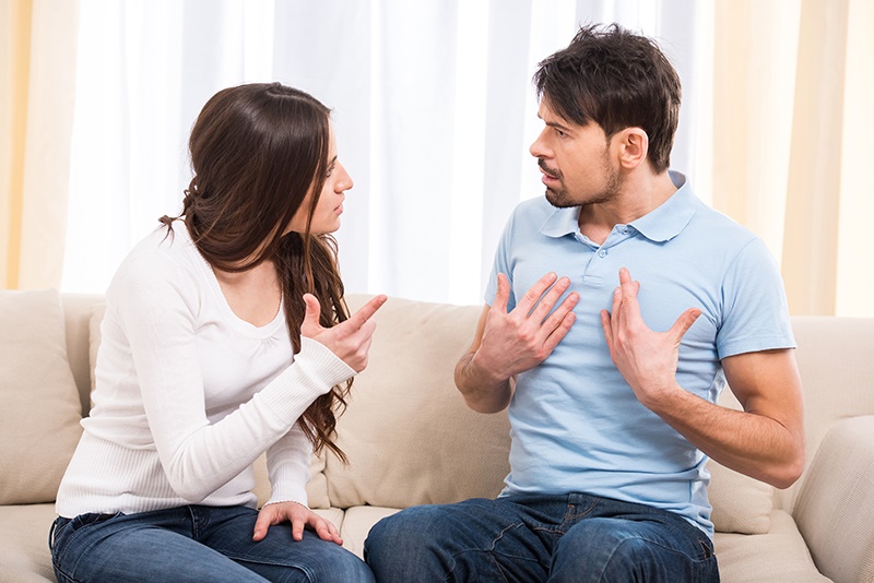  پس از دعوا با همسرتان چه کار‌هایی انجام ندهید؟ 