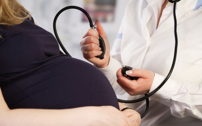پیامد خطرناک فشارخون بالا در زنان باردار 