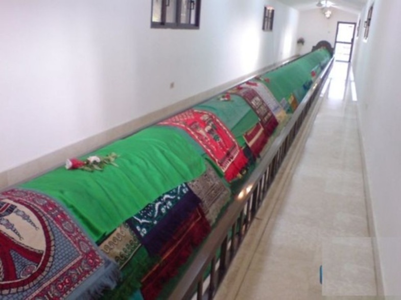 طولانی‌ترین قبر دنیا متعلق به چه کسی است؟ + عکس