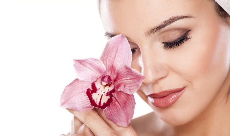 نسخه عیدانه یک متخصص پوست و مو برای جوان سازی پوست