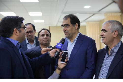   امیدواریم که در تمام استانهای کشور شاهد پیشگام بودن مردم و خیرین در حوزه سلامت باشیم