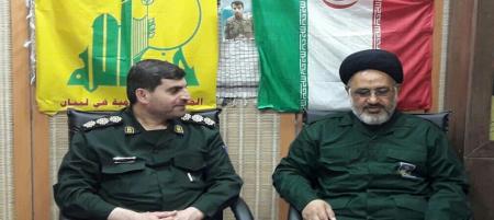 امام جمعه‌ای که لباس سپاه به تن کرد + عکس