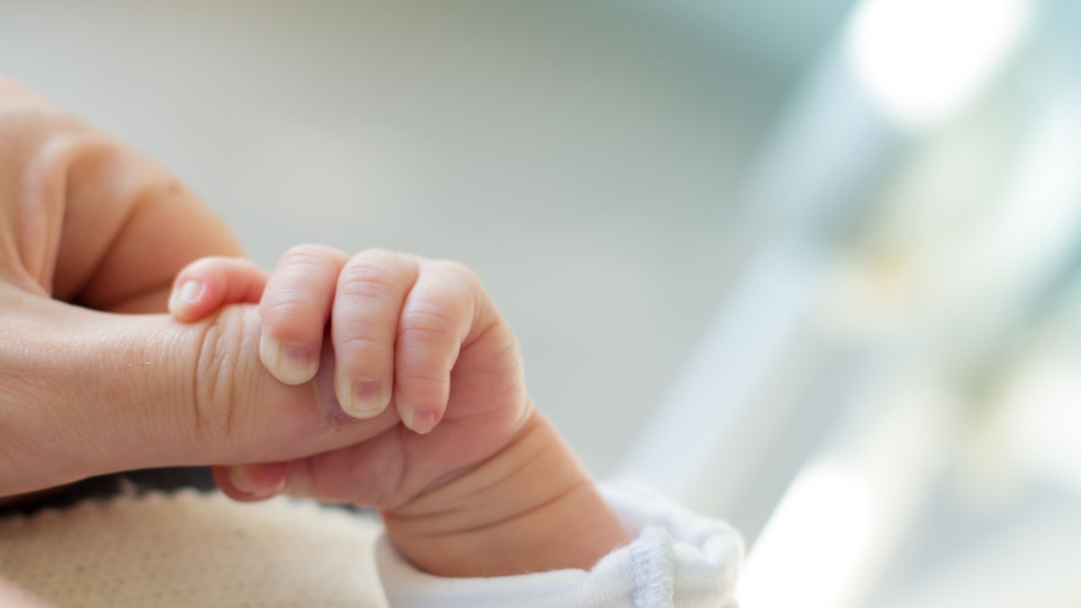 چگونه نوزادی با سه والد در یونان متولد شد؟