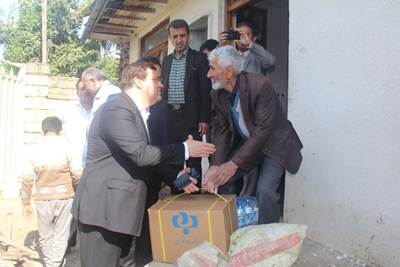  عضو هیأت مدیره بانک رفاه از مناطق سیل زده استان مازندران بازدید کرد