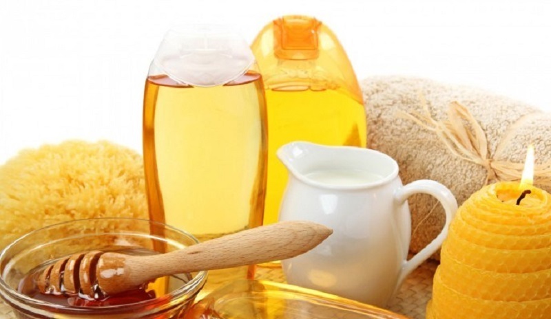 به این دلایل در خوردن عسل زیاده روی نکنید