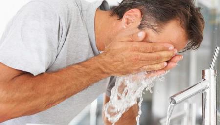  10 اشتباه بزرگ در شست‌وشوی صورت