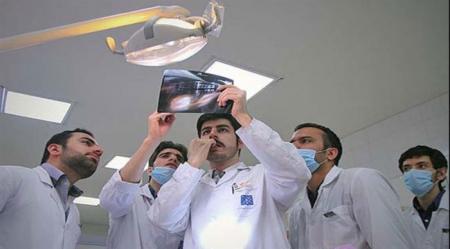 کدام دانشجویان پزشکی نمی توانند به دانشگاه های داخلی منتقل شوند؟