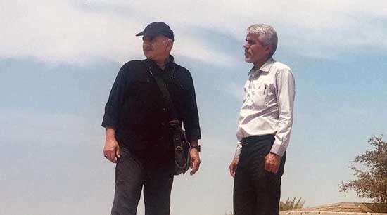 پرویز پرستویی و سردار یازع روی سیل‌بند شادگان + عکس