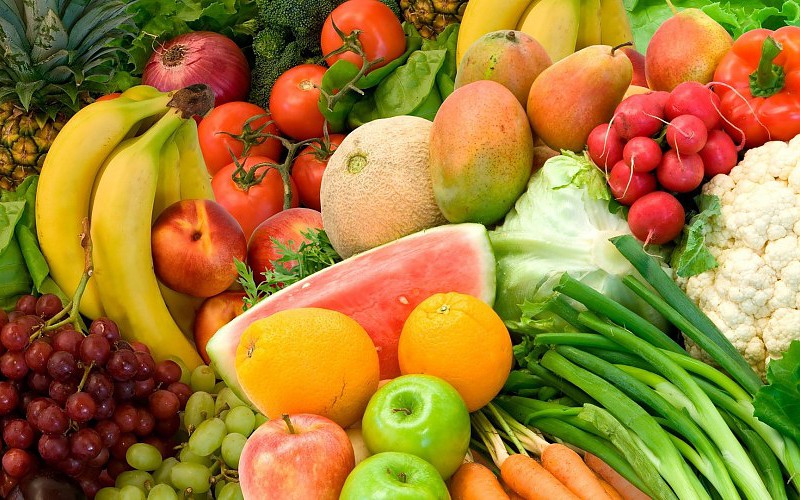 مصرف میوه و سبزی موجب کاهش مرگ قلبی می شود