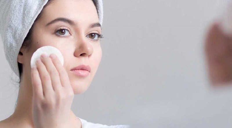  چگونه چربی پوست را کنترل کنیم؟