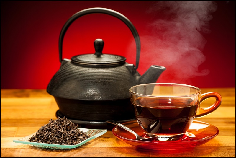 خطری که با خوردن چای داغ تهدیدتان می کند 
