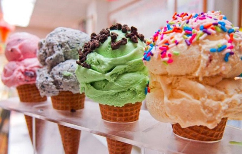  چرا بعد از خوردن بستنی احساس تشنگی می کنیم؟