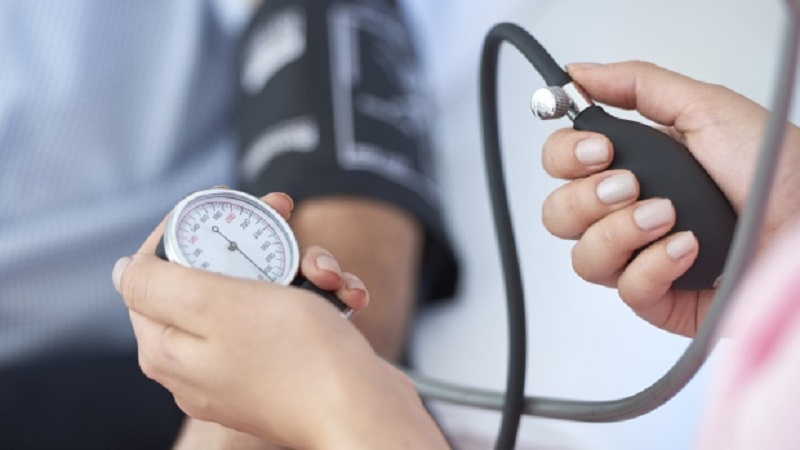  برای درمان فشار خون  و  دیابت  به کجا مراجعه کنیم؟