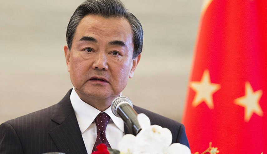 وزیر خارجه چین: آمریکا یک باجگیر اقتصادی است