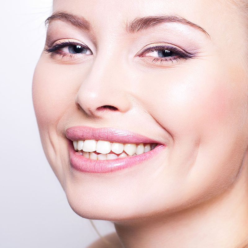 راهکاری خانگی برای داشتن چال گونه