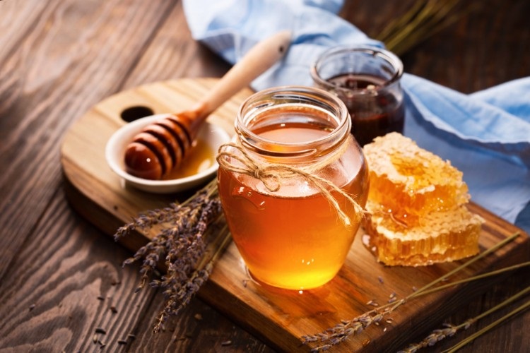  روزه‌داران مبتلا به سنگ کلیه این نوشیدنی معجزه می‌کند