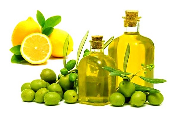 ترکیب انرژی‌زای آب لیموی تازه و روغن زیتون 