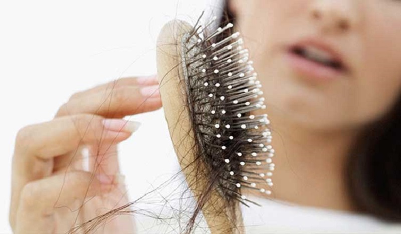 آیا  شامپو در قطع ریزش مو موثر است؟