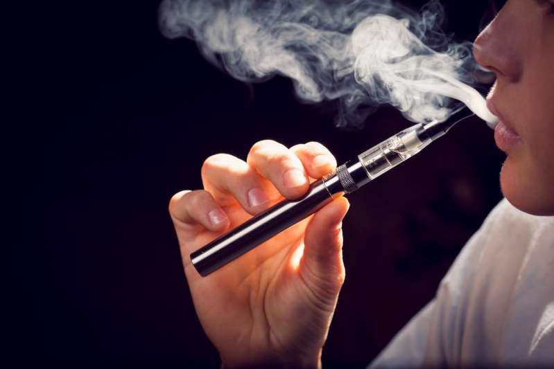 چرا سیگار الکترونیک برای قلب خطرناک است؟/ترجمه اختصاصی