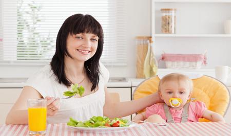 بهترین روش طبیعی برای افزایش شیرمادر