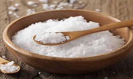 یکی از عوارض جدی مصرف نمک زیاد