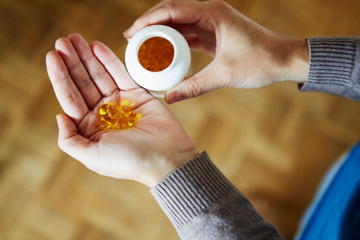 عرضه دارو‌های ضد جوش، چین و چروک تقلبی در تلگرام 