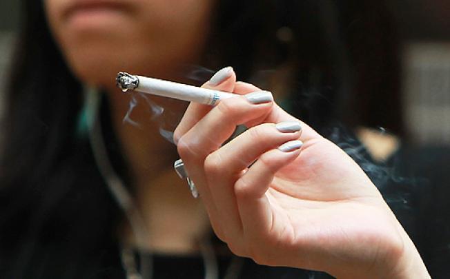 آمار مصرف دخانیات در زنان و مردان 