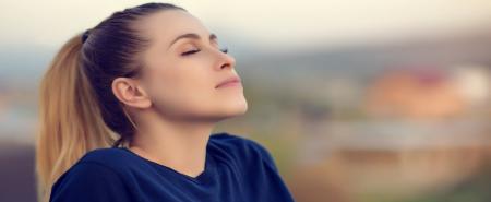 چنـــــد  تکنیـــک   بــــــرای  آرام شـدن در 5 دقیقـه 