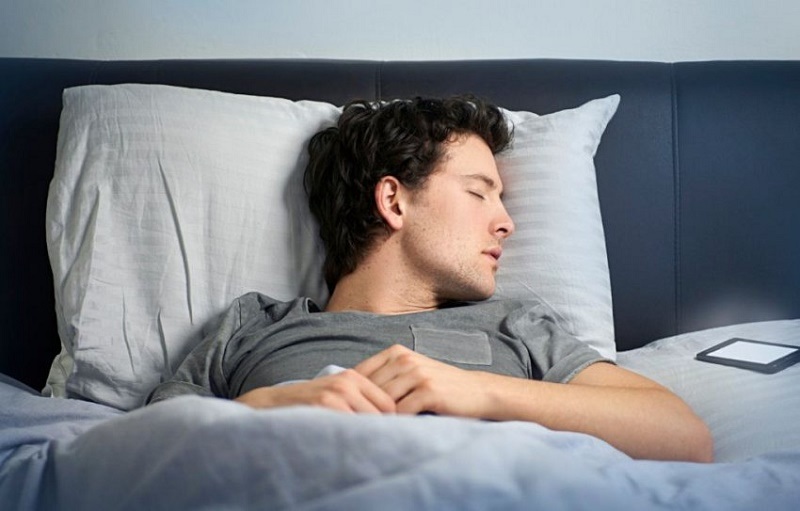  آیا تا به حال برای بهبود خواب و استراحتتان از نویز سفید کمک گرفته‌اید؟