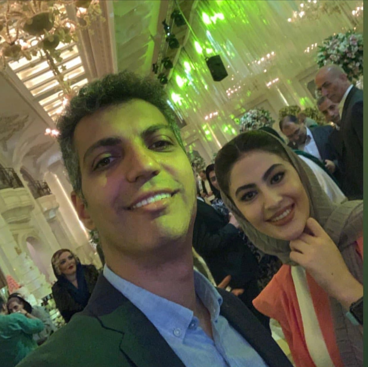 عادل فردوسی‌پور و مریم مومن در یک قاب! + عکس