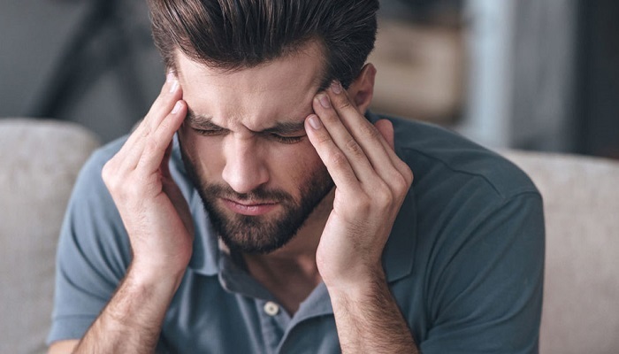 آیا سردردهای شدید، نشانه تومور مغزی هستند؟