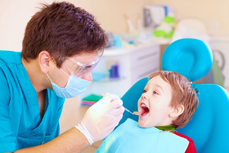  با وحشت بچه‌ها از دندانپزشکی چه کنیم؟ 