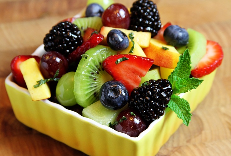 چرا در طب سنتی خوردن چند نوع میوه باهم ممنوع است؟ 