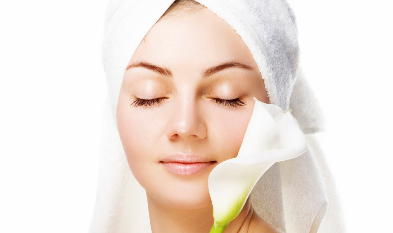 9 مرطوب کننده طبیعی برای پوست های خشک و حساس