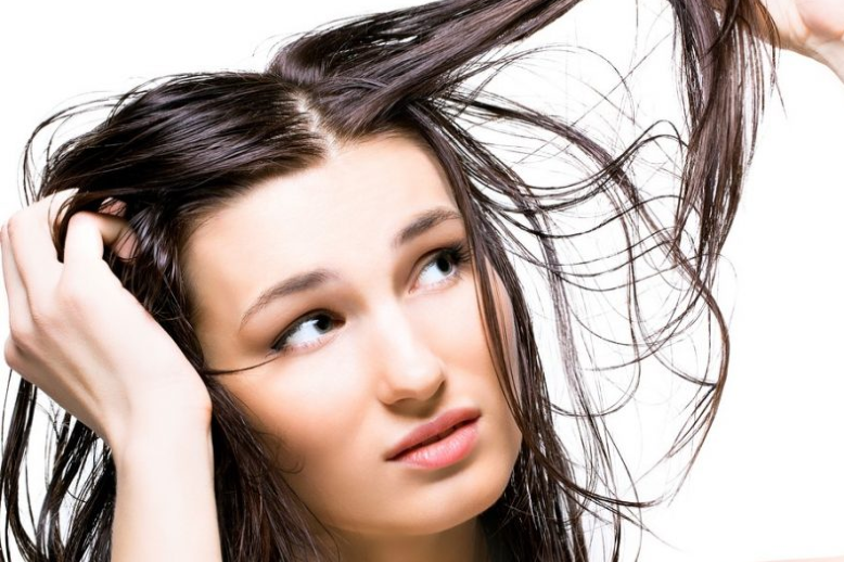  درمان خانگی موی چرب