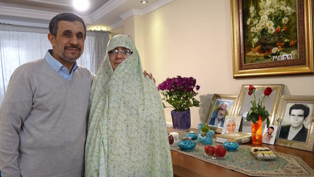  عکس دو نفره‌ی احمدی نژاد و همسرش + عکس