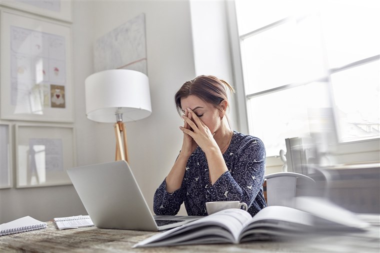 کمبود کدام ویتامین ها باعث ضعف اعصاب و استرس میشوند؟ 