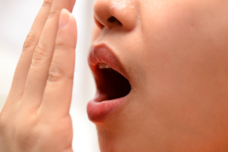 تکنیک های آسان  برای پیشگیری از بوی بد دهان 