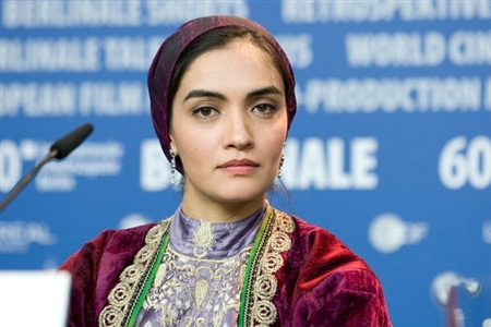 واکنش میترا حجار به خرید ماهی قرمز