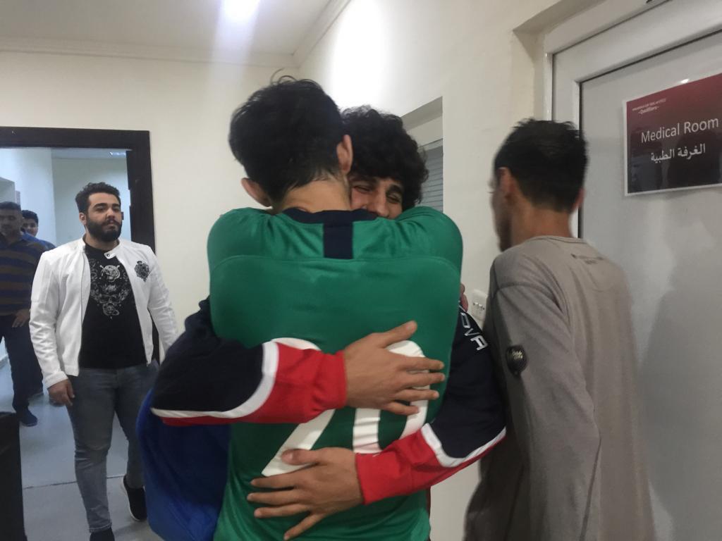 ستاره تیم ملی عراق در آغوش گرم سردار! + عکس
