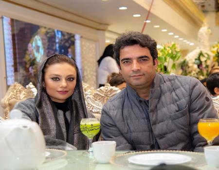دورهمی یکتا ناصر و منوچهر هادی در یک تالار + عکس